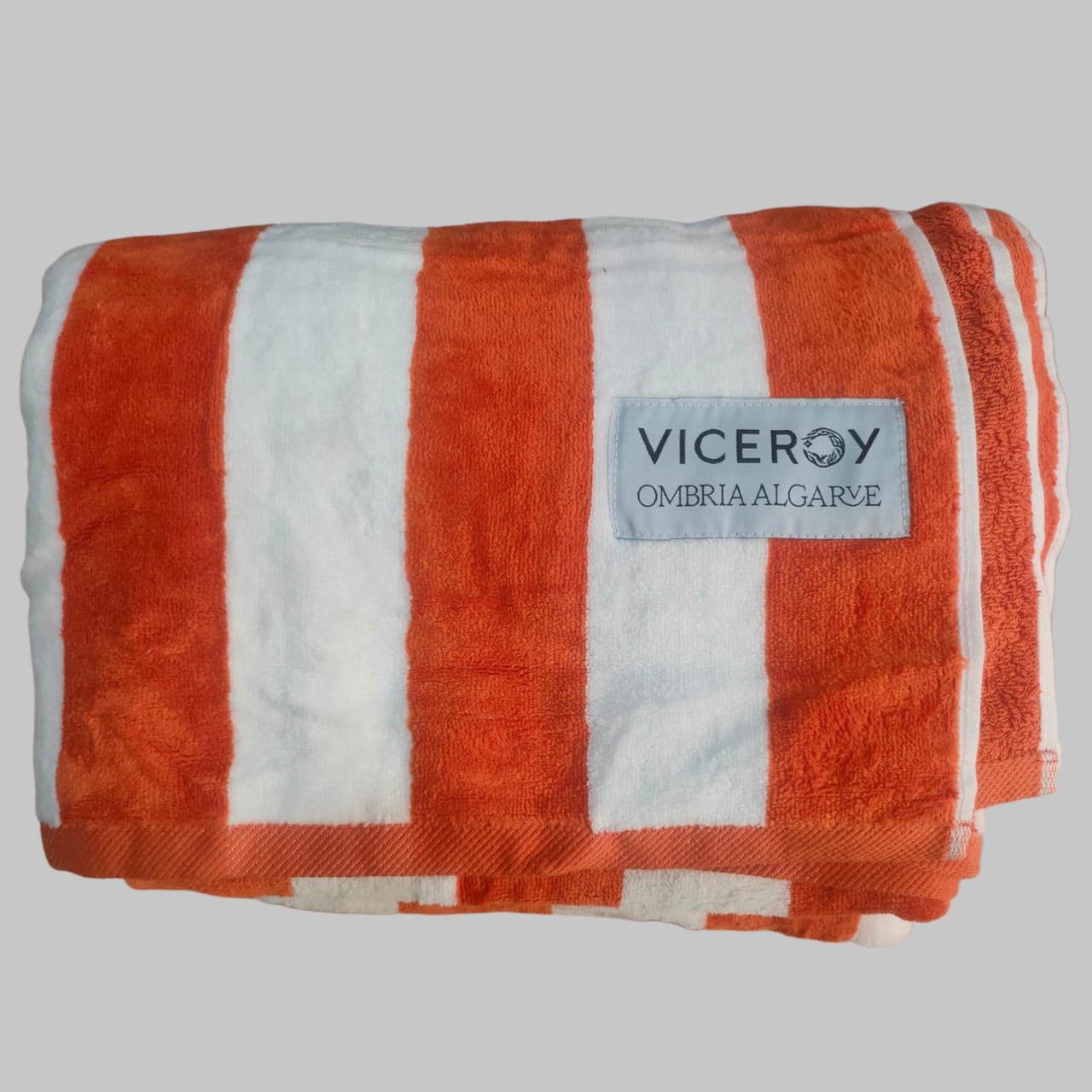 Vibrant Beach Towel – Soft, Quick-Dry & Sand-Resistant Comfort
